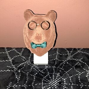 Brown Bear Wall Plug